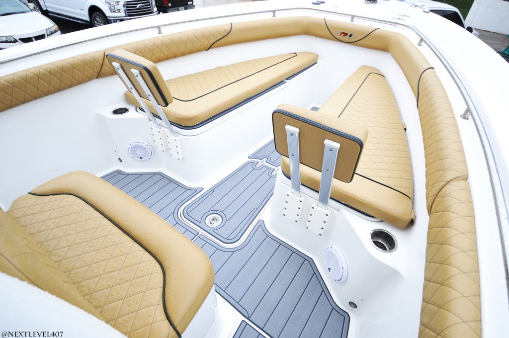 Next-Level-Custom-Boat-Floor-SeaDek-and-Seats-Upholstery-LG