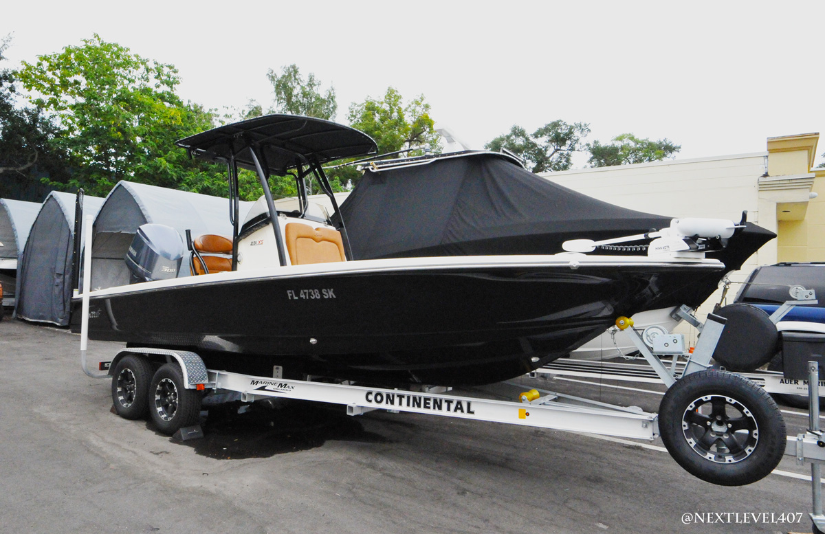 Scout-231-XS-Full-boat-wide-view