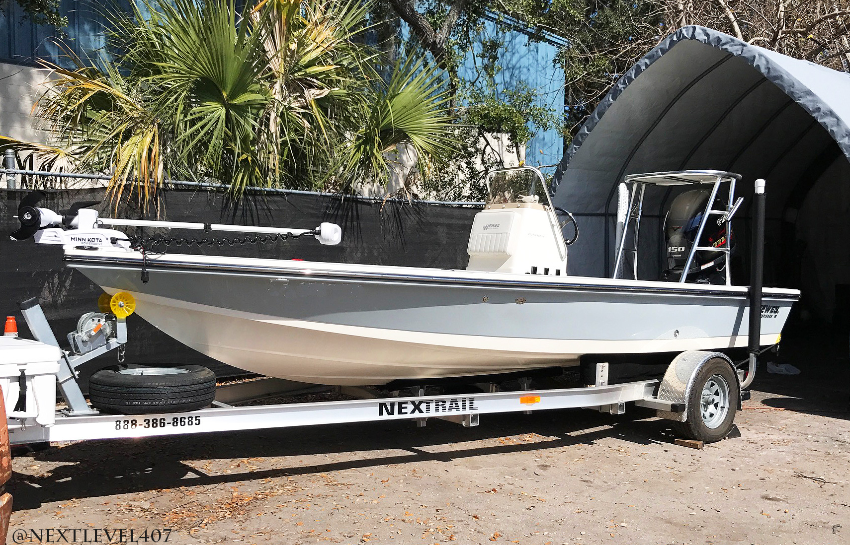 Hewes-flats-boat-with-SeaDek-Installed